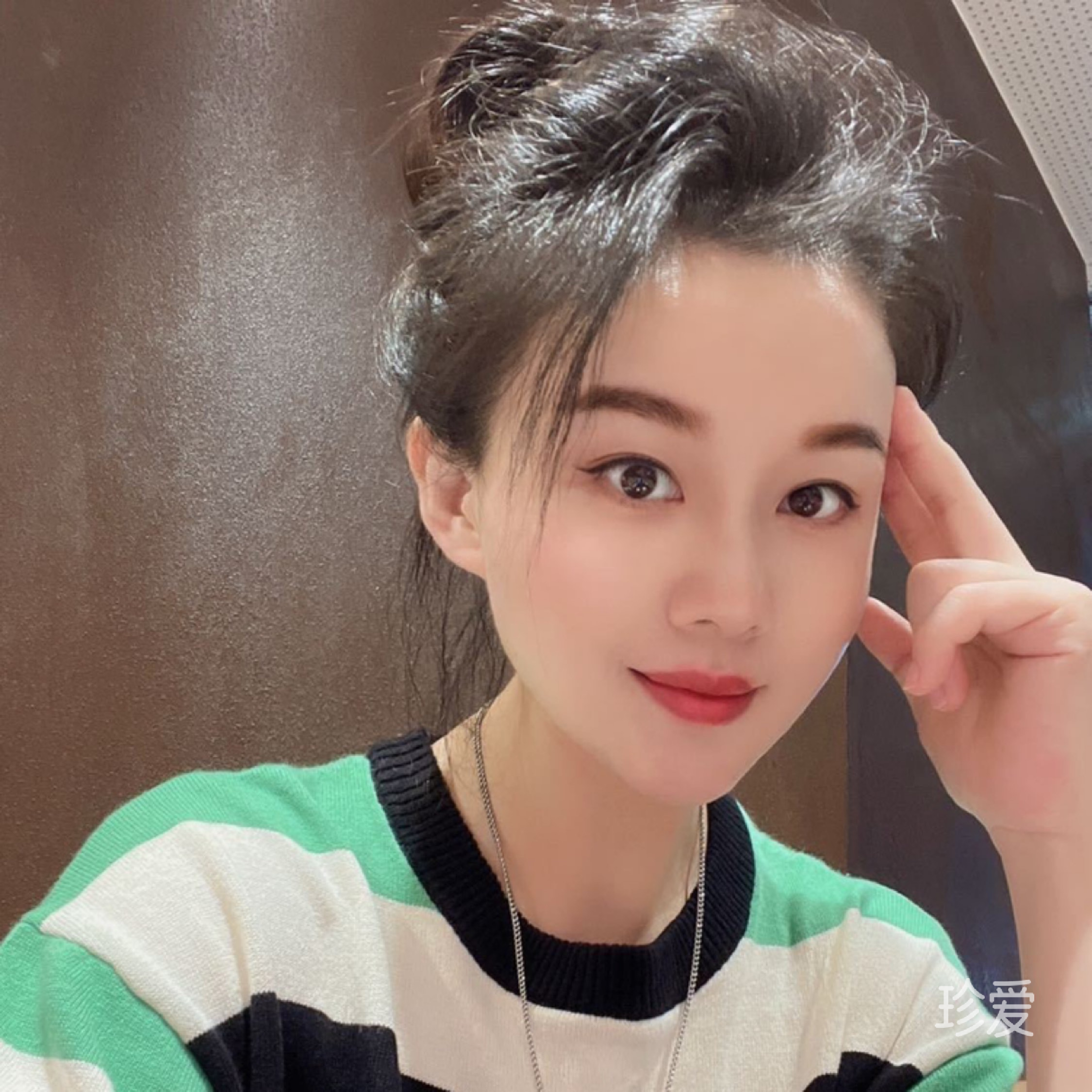 姍姍來(lái)遲的珊兒