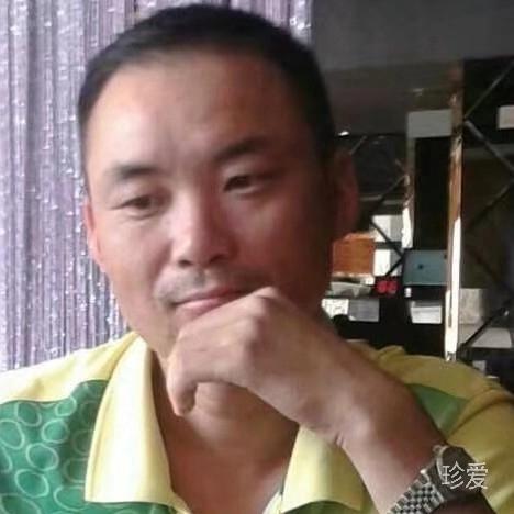 围墙外面等红杏