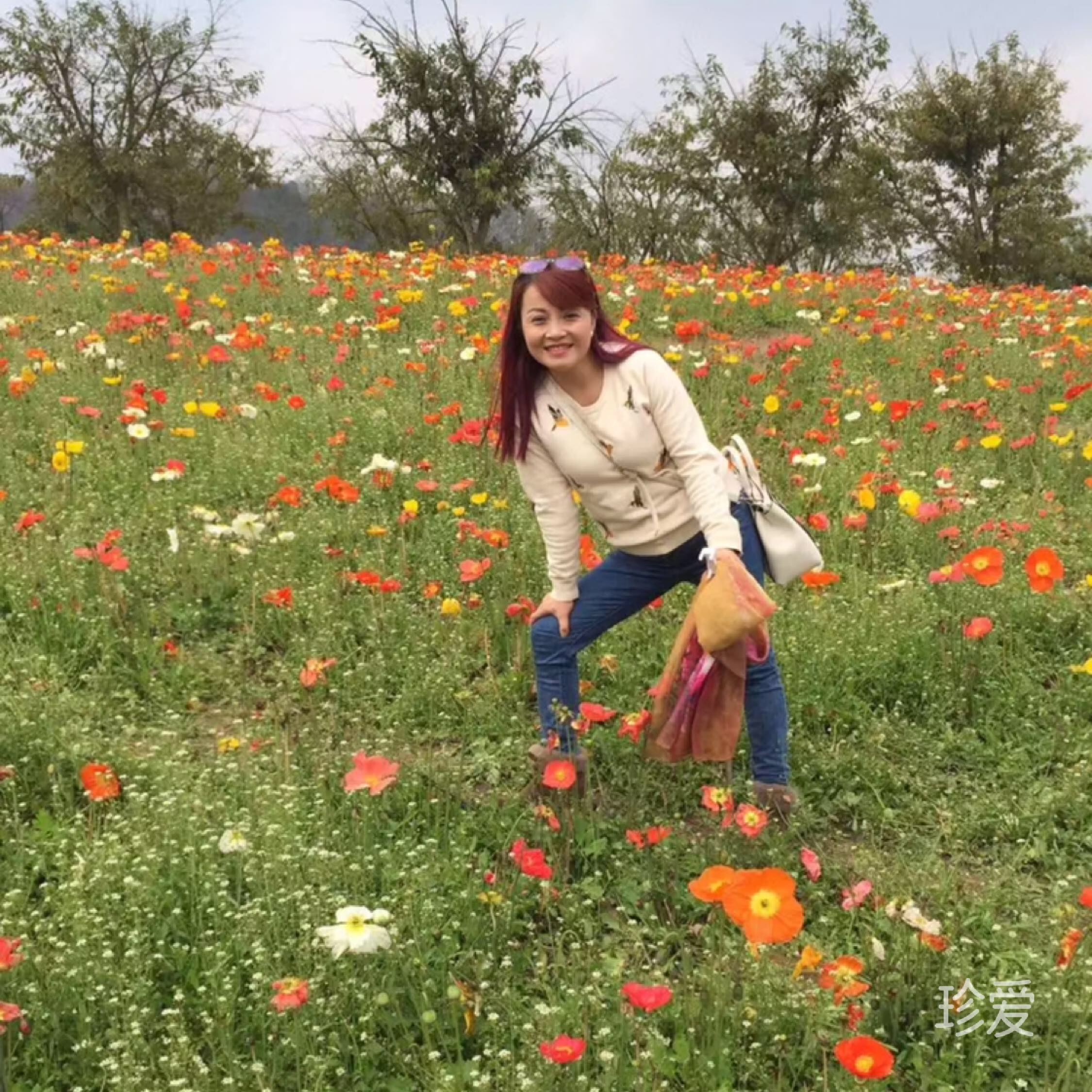 一路平安精致女人