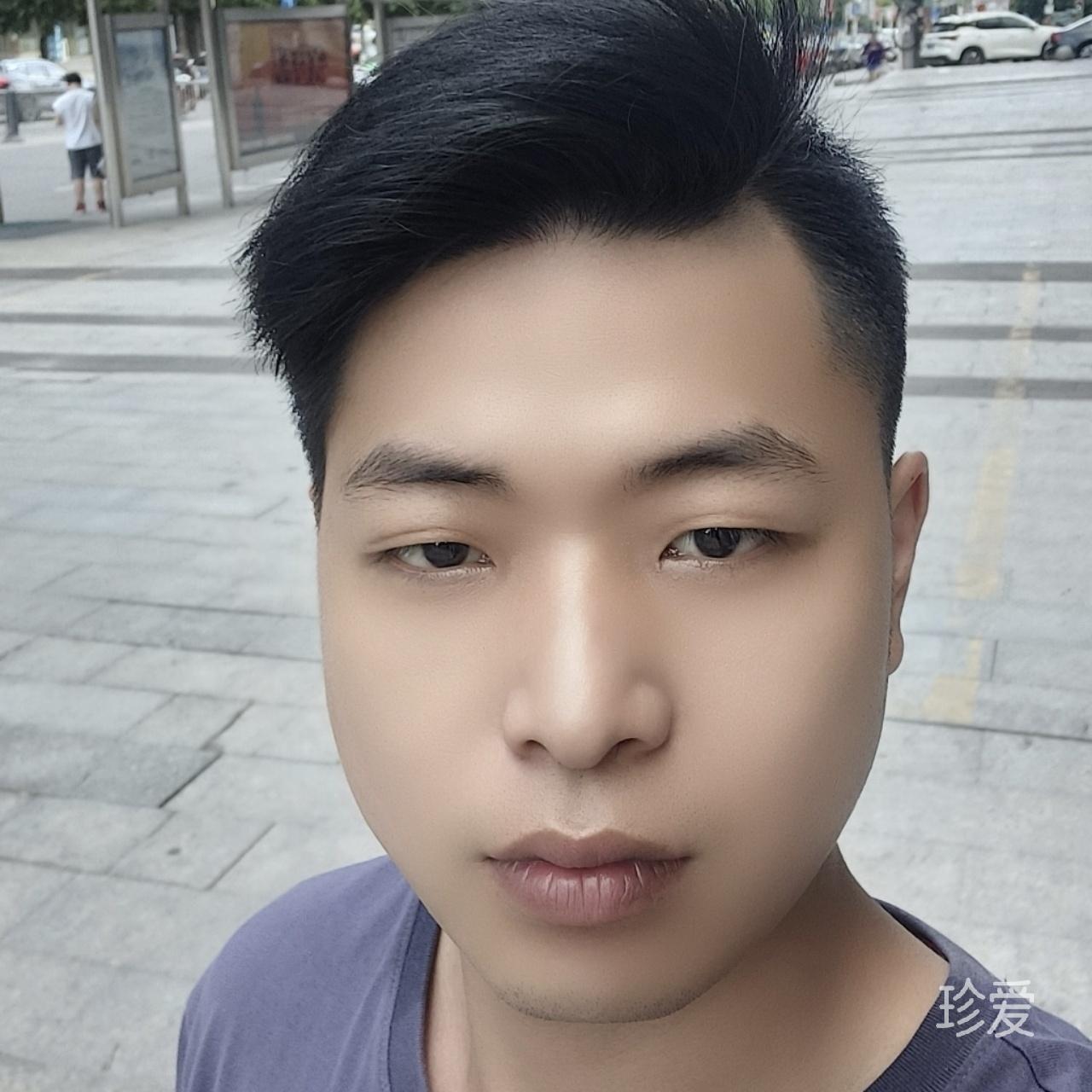 骞月奘龙