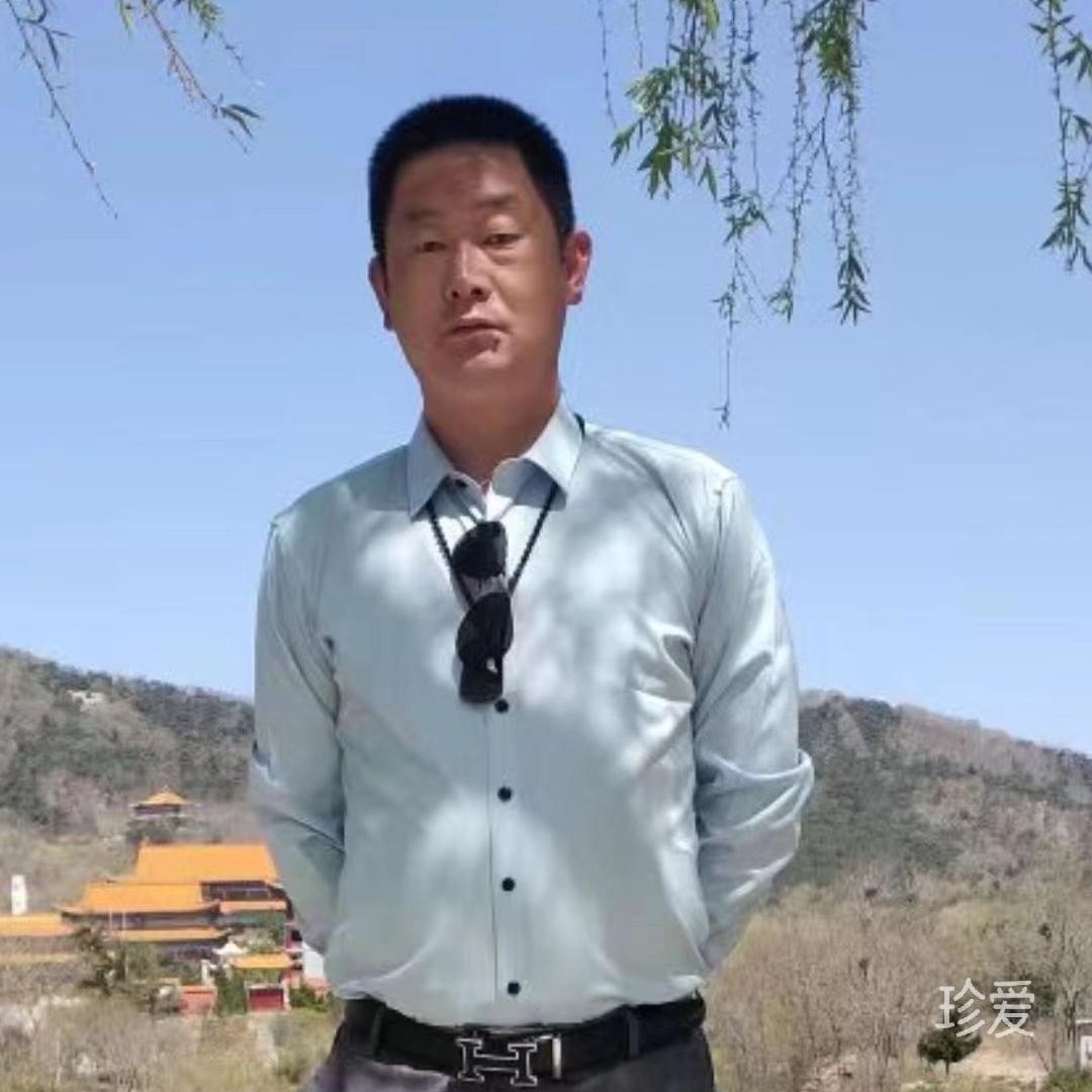 遮风挡雨的龙宇