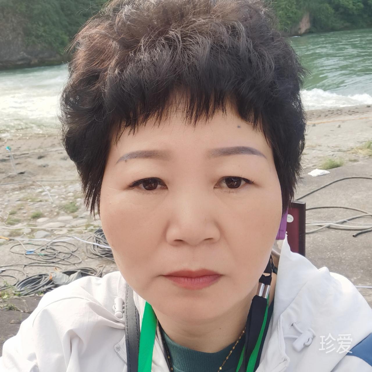 四月蔷薇