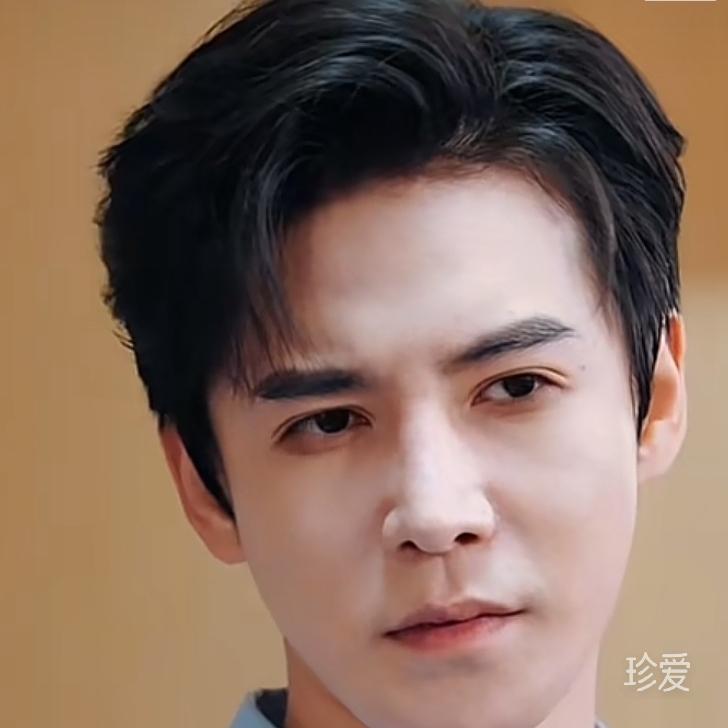 阳光倾辰