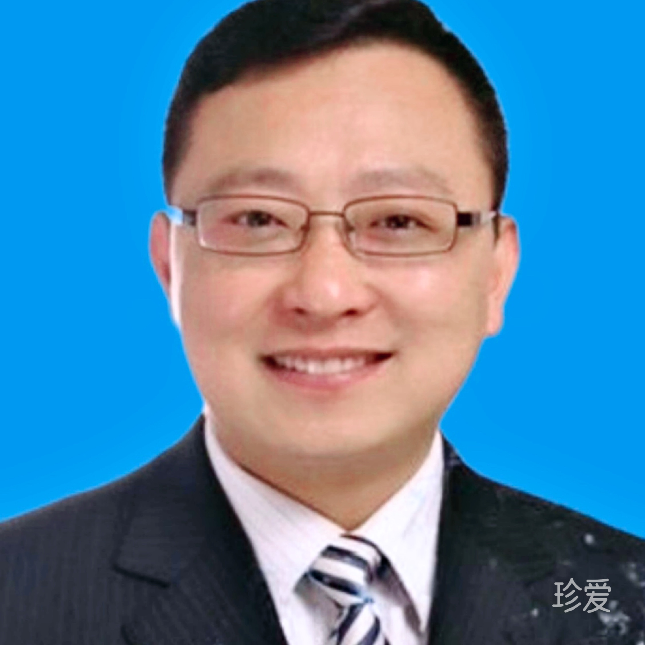 大叔很帅哦