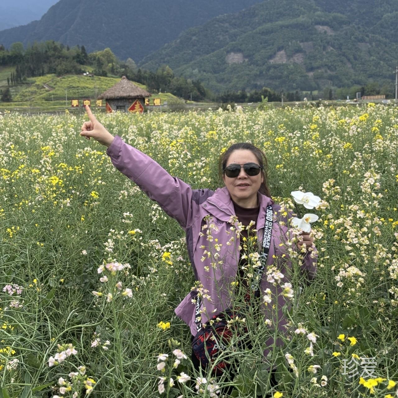 幸福的生活靠自已