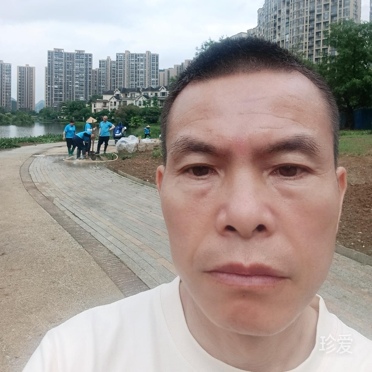 一个有故事的男人