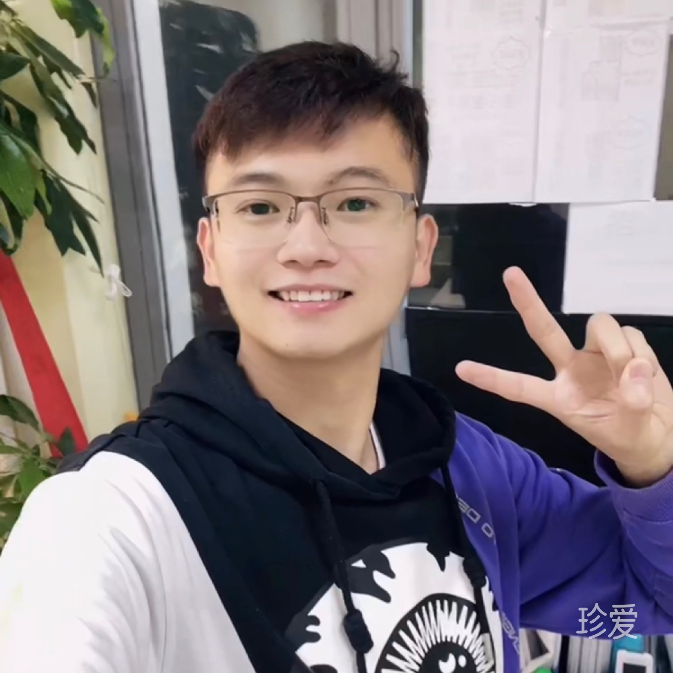 乐意李