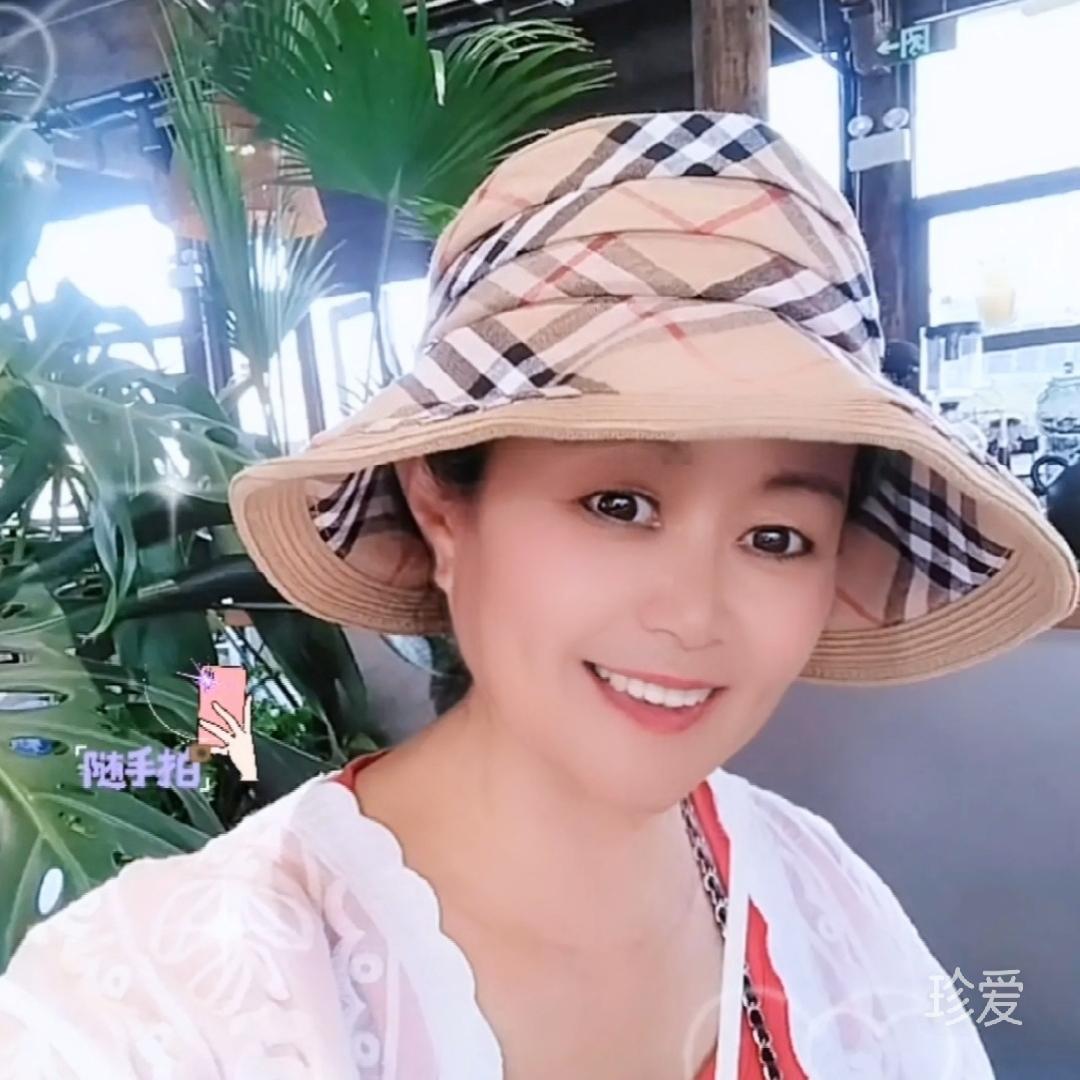 风中的玫瑰