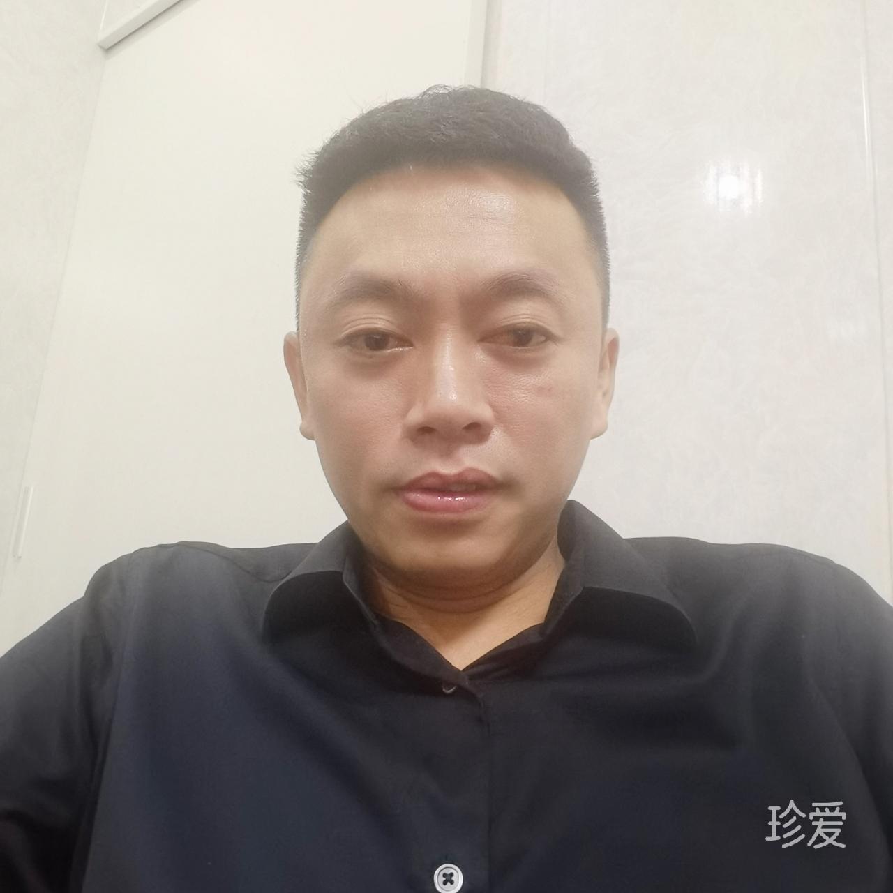 H先生