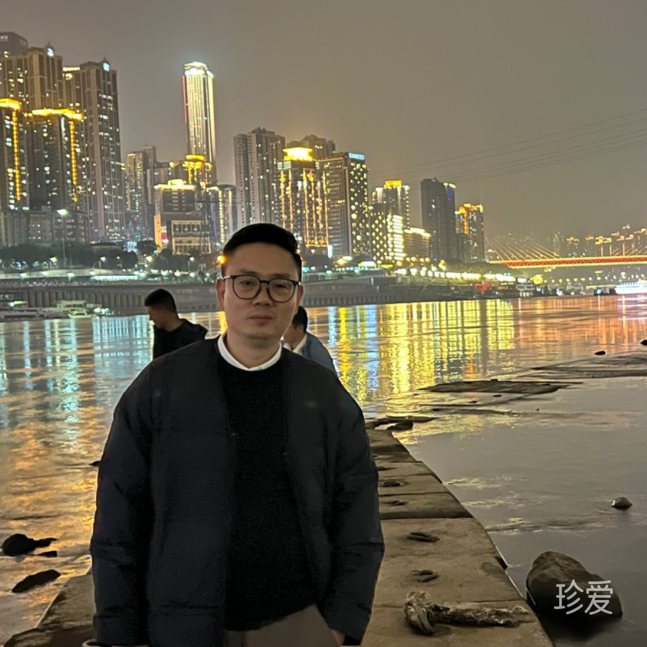 明年今日追逐