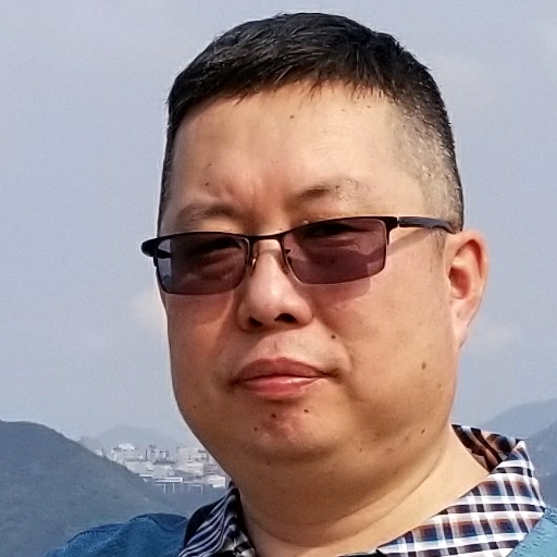 橋上看風(fēng)景