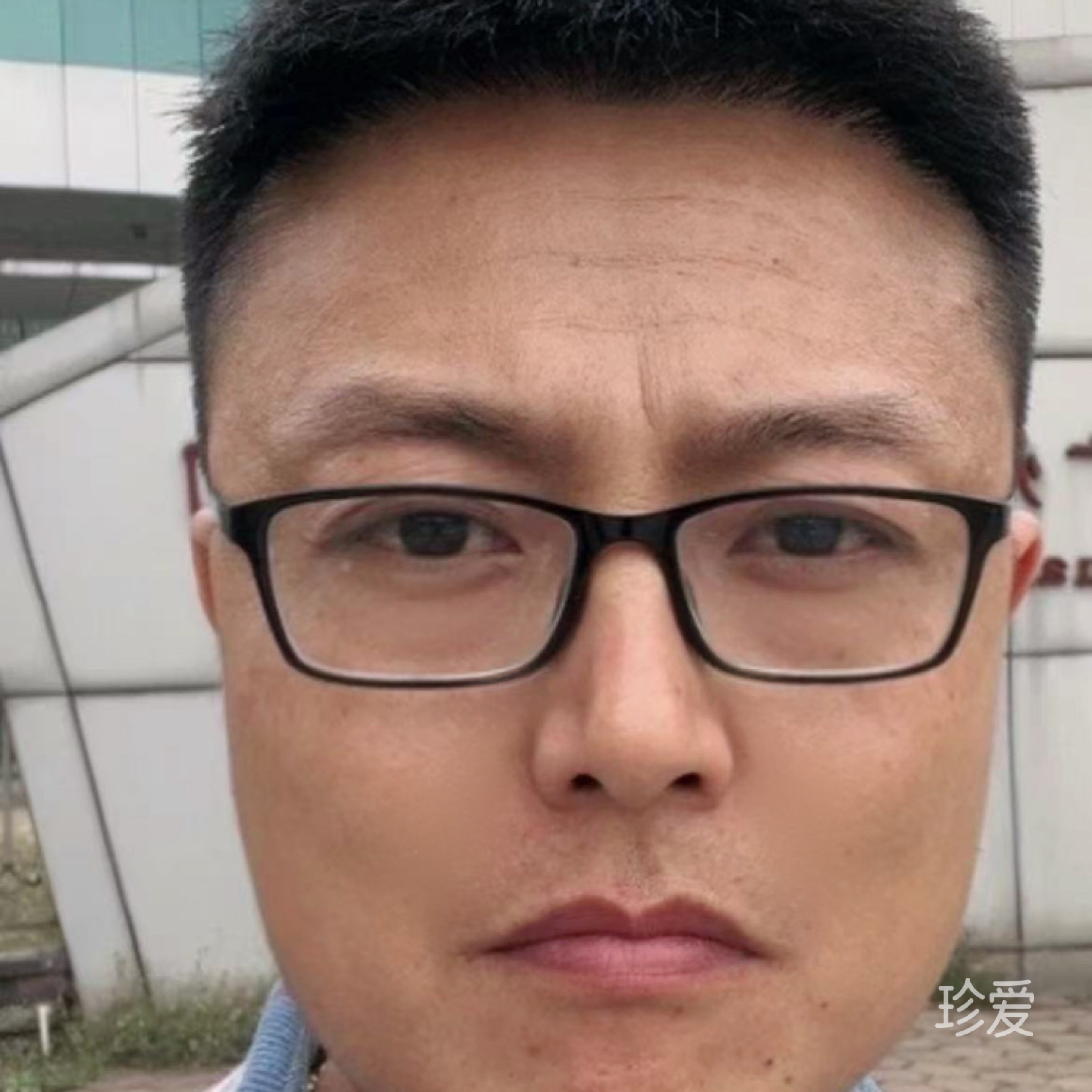 迪兴豪