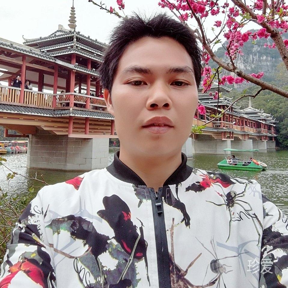 爱拼哥暖男型