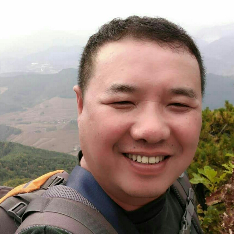 伯子千里走单骑