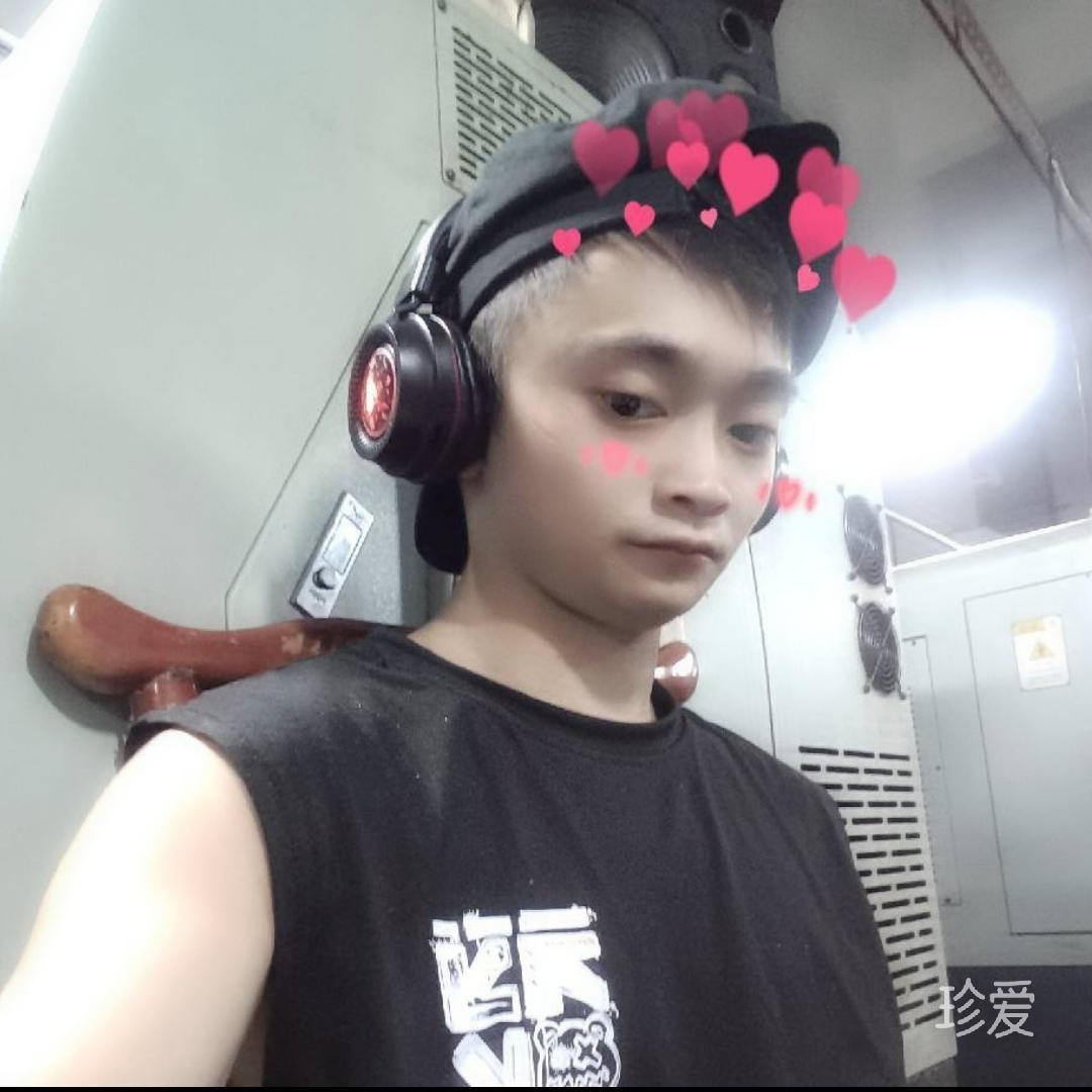 蓝伟宝
