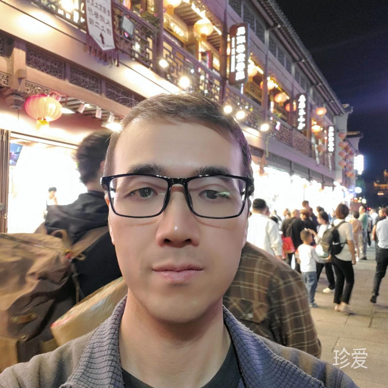 雨夜雨夜漫步漫步