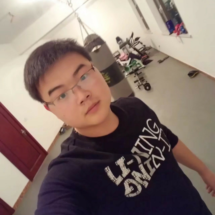 一條會(huì)翻身的咸魚(yú)