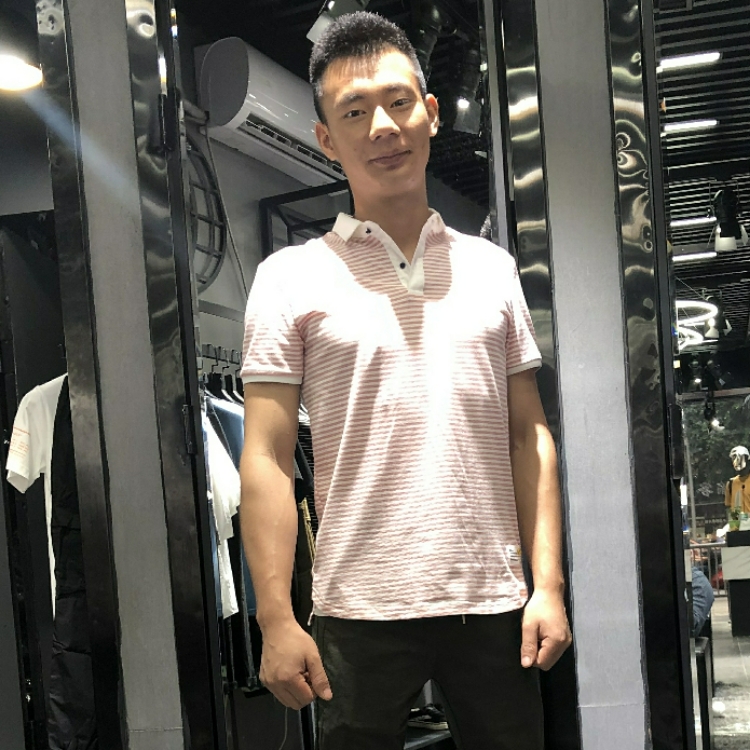 把孤獨(dú)當(dāng)作晚餐