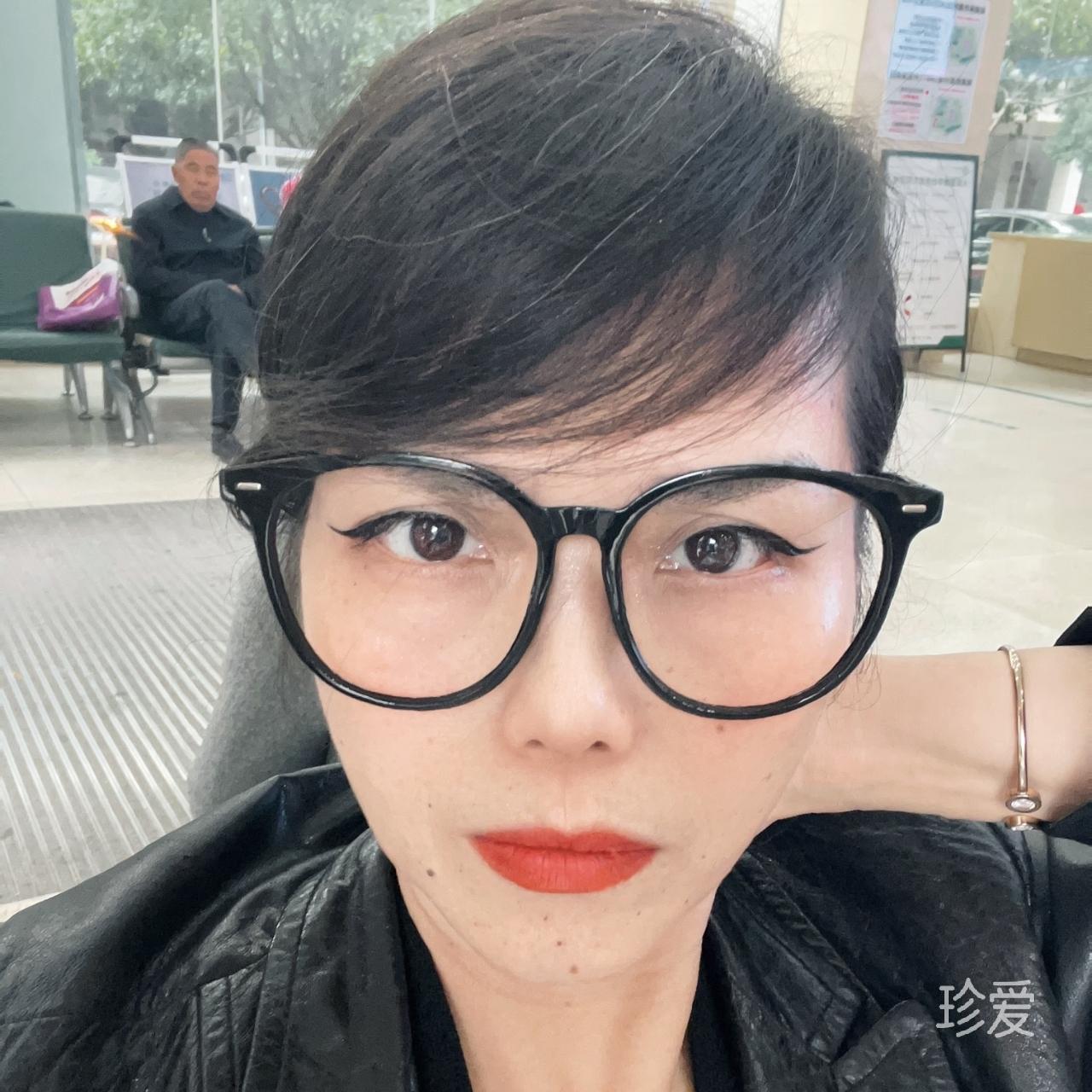指尖的偶遇