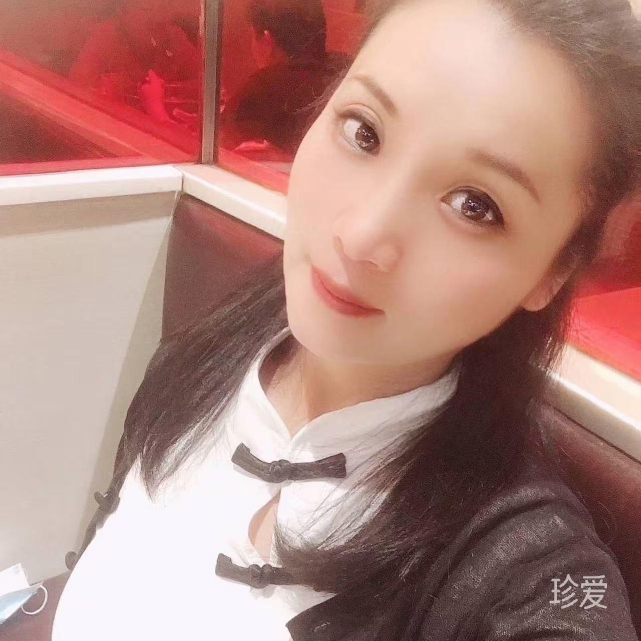 愛穿高跟鞋的貓