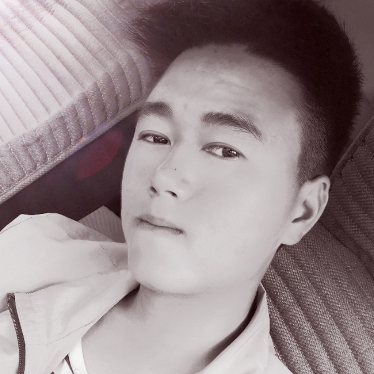 艾菲爾上的鐵塔夢(mèng)