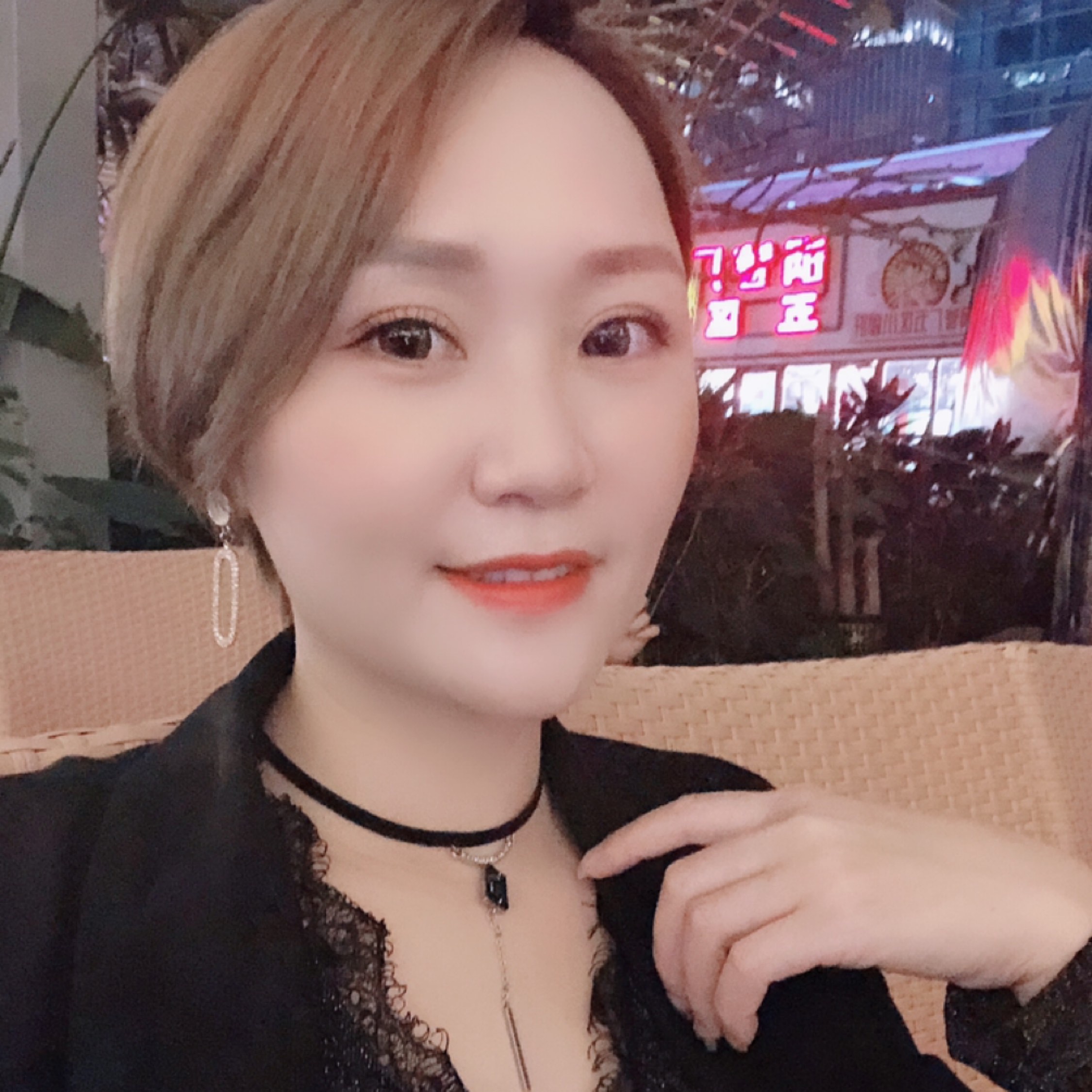 杨立君