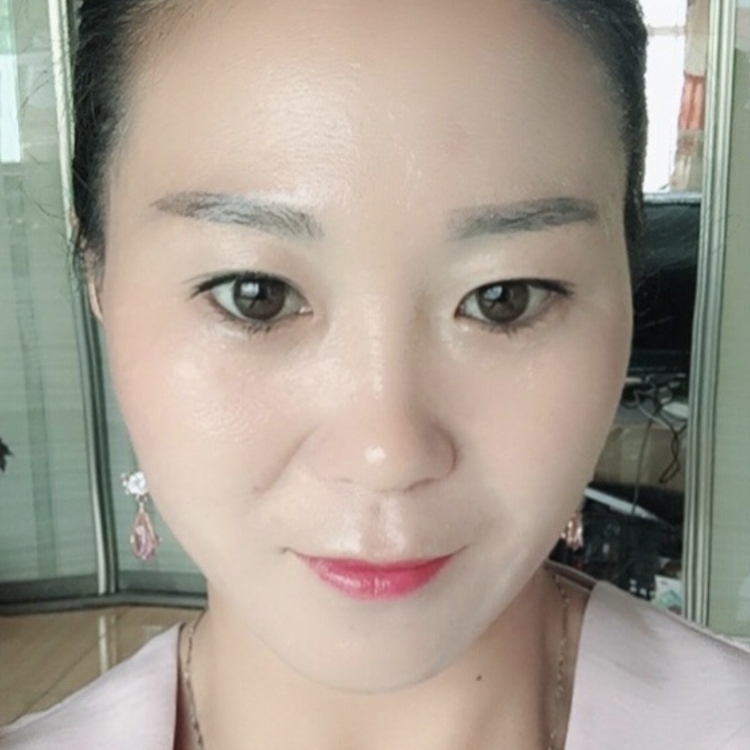 月光下的等待待