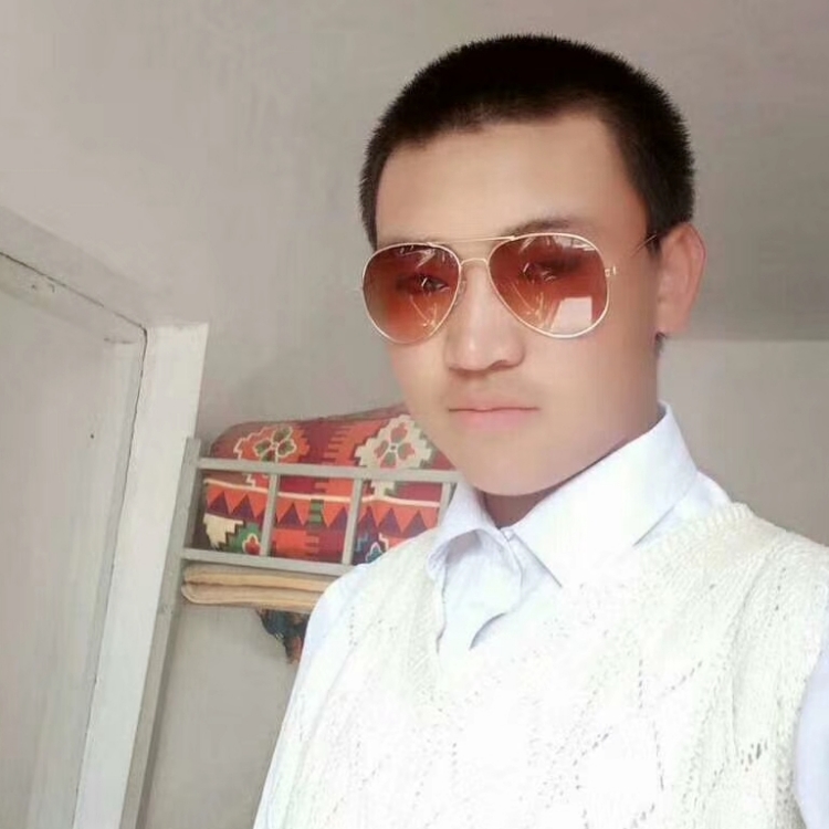 左岸忆惜度流年