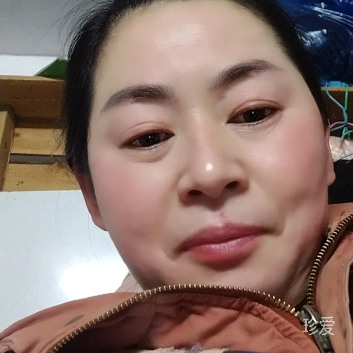 詩(shī)與遠(yuǎn)方