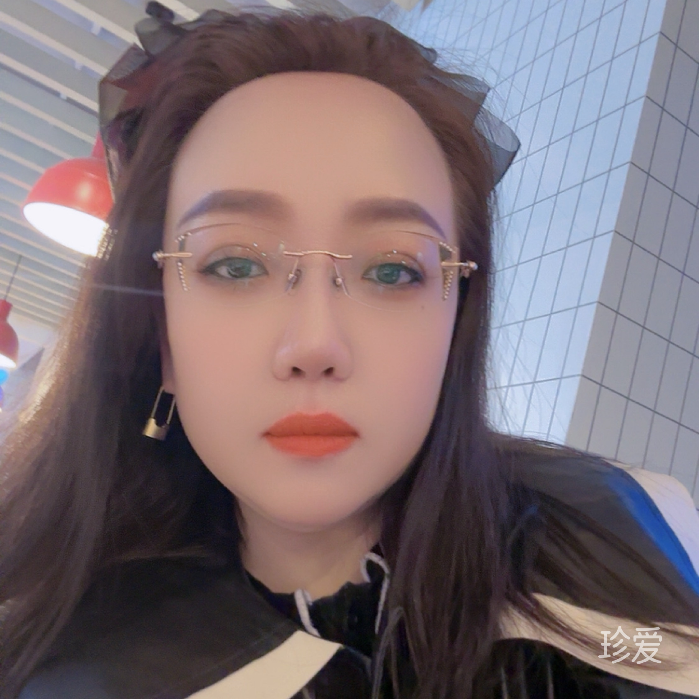 王赫莹