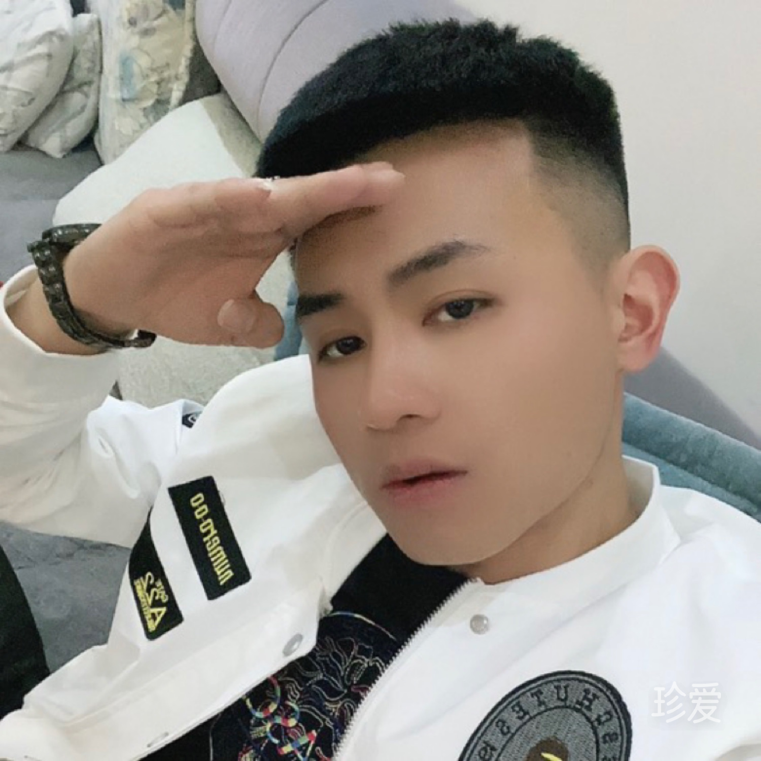 醉臥紅塵一場夢