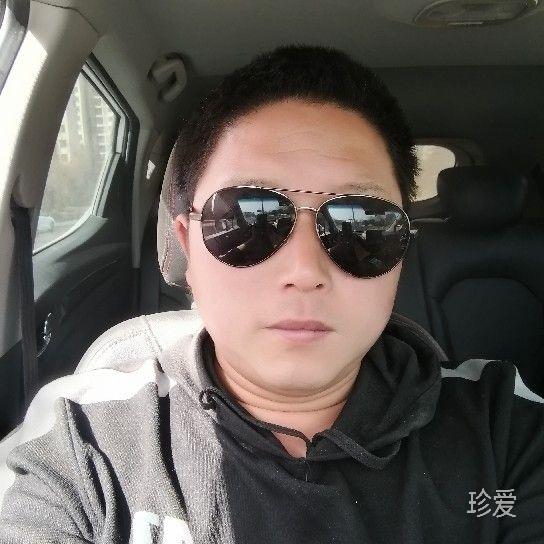 风中的铃铛