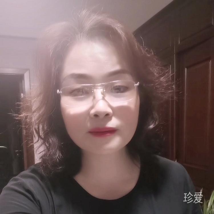 一屋兩人三餐四季