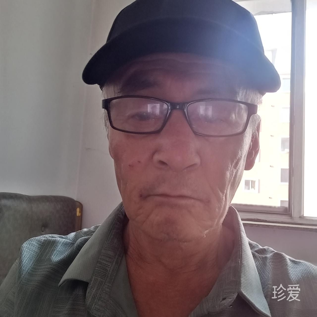 梦幻彩虹燕儿
