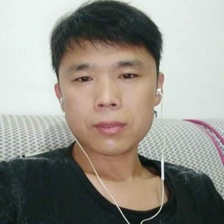 發(fā)呆的蓮藕