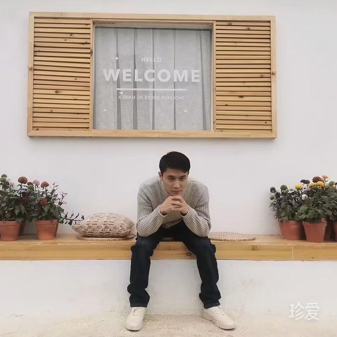 一個(gè)人散步