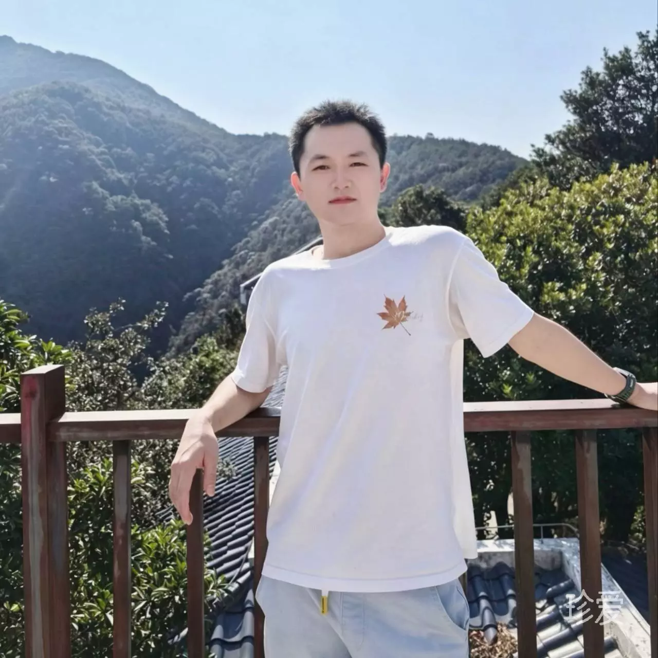 默陌