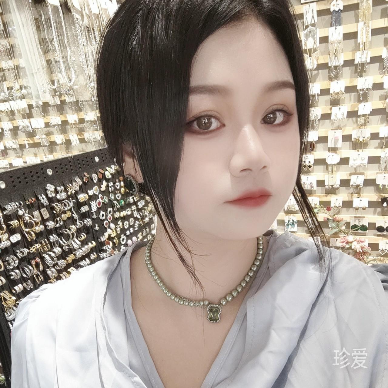 金色的尾巴