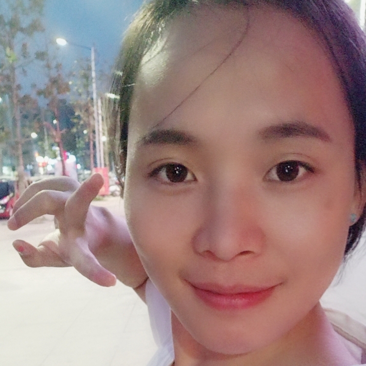 左手倒影右手年華