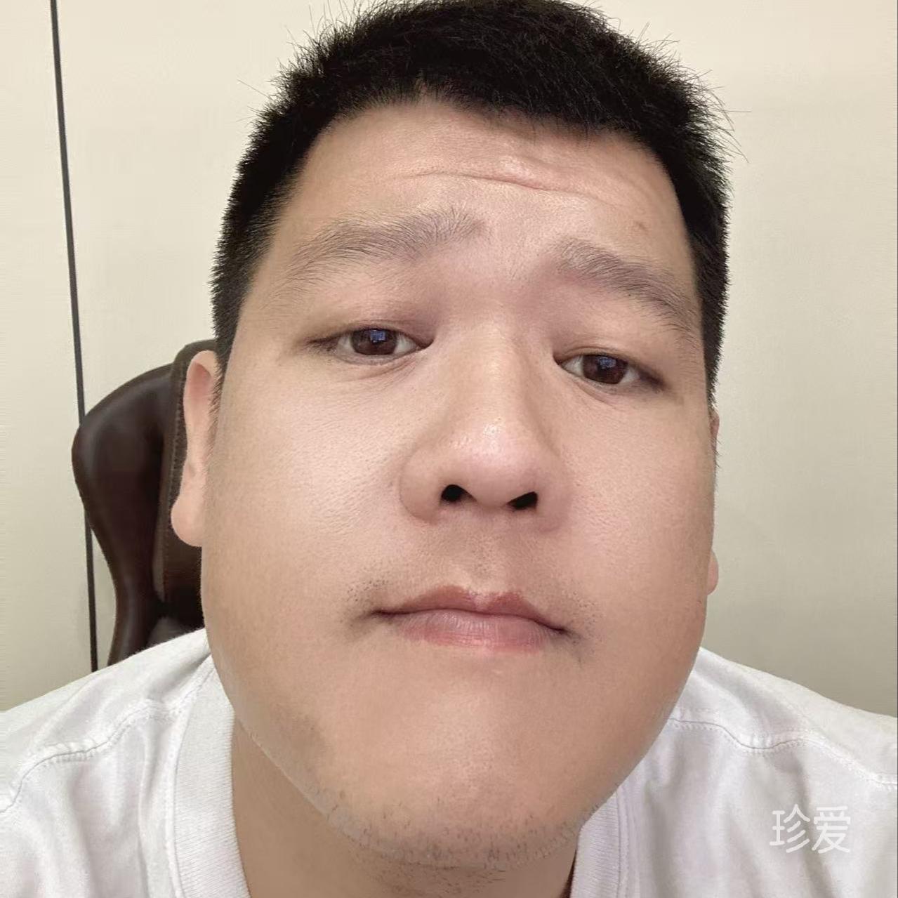 会员1375647509
