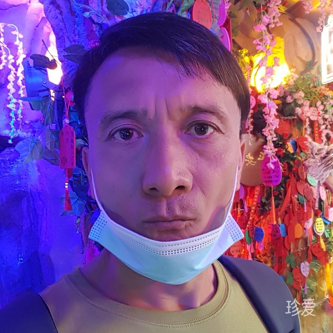 吴柏均