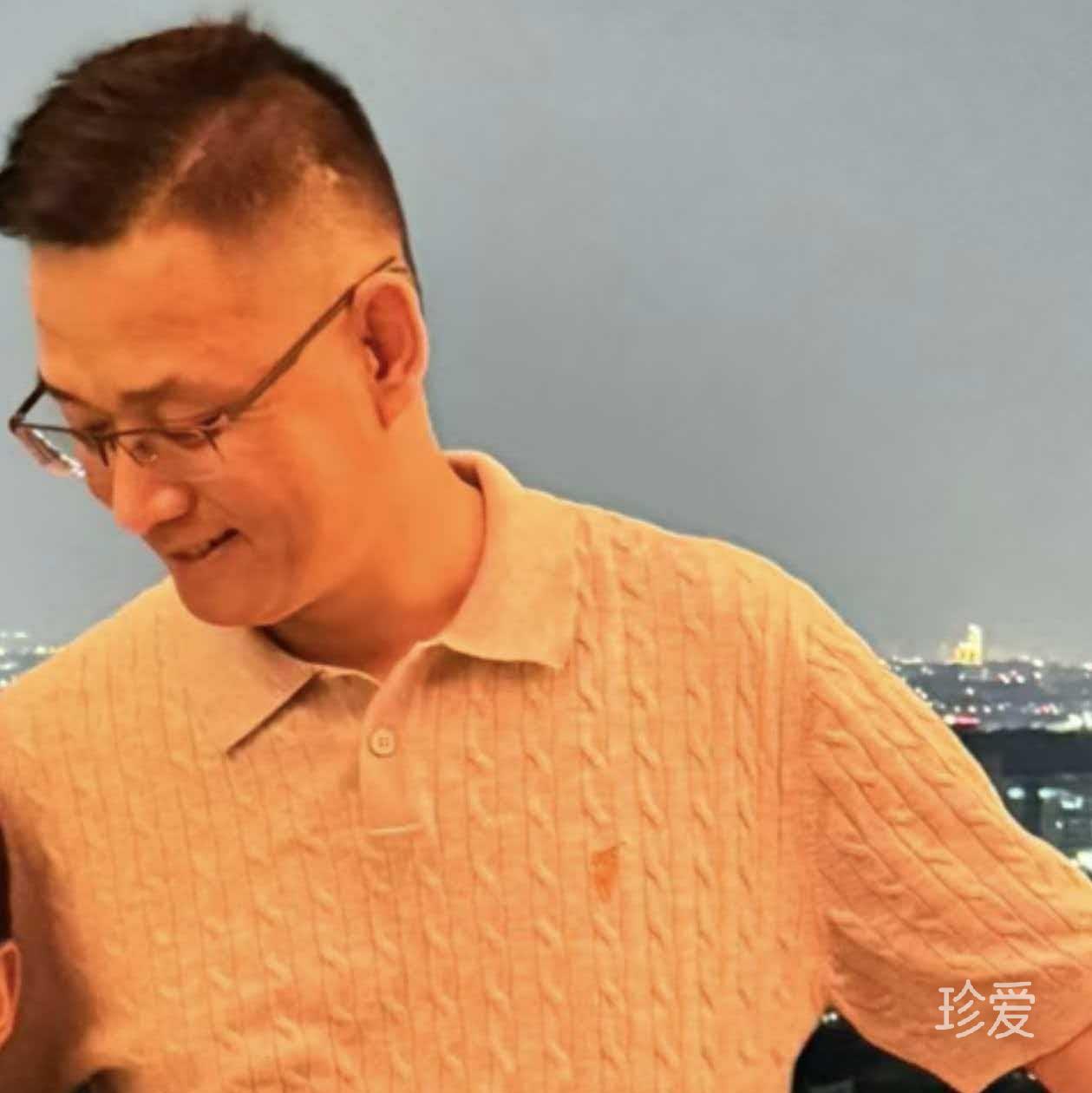 风雨彩虹