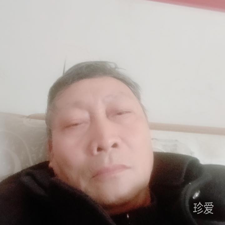 等待快乐的人