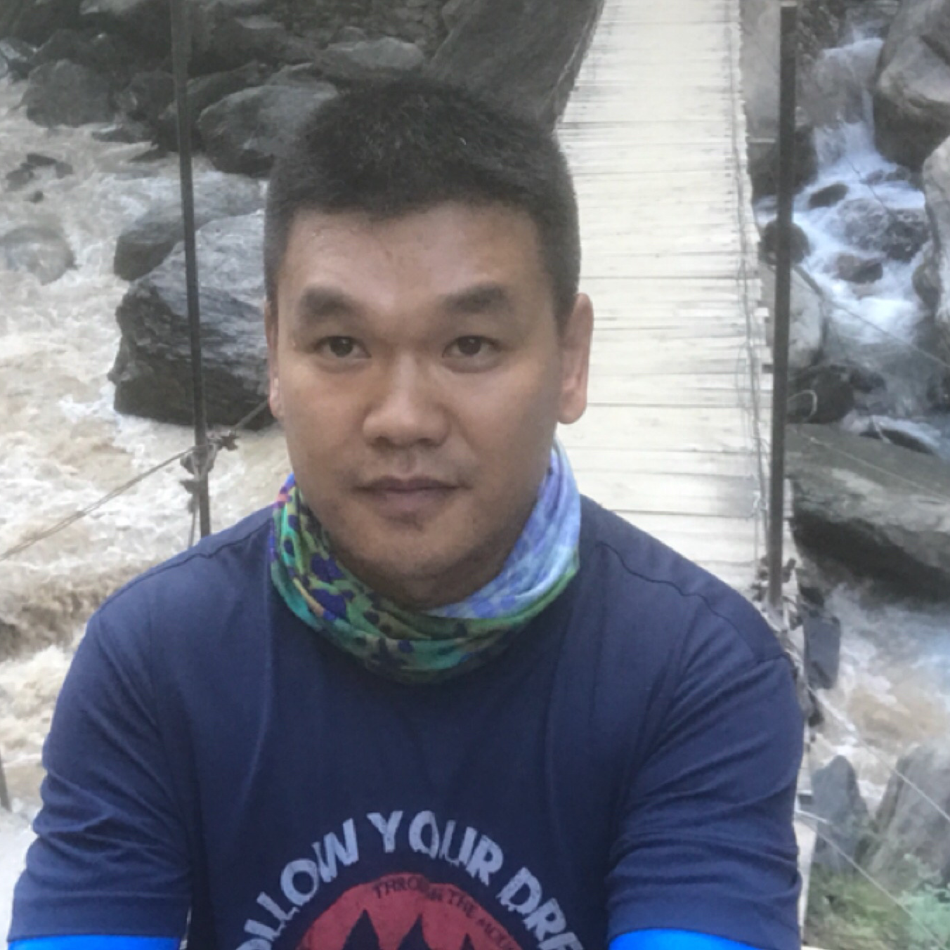 學生們都叫我海哥