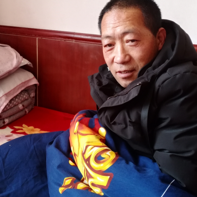 爱你不爱雪中情人