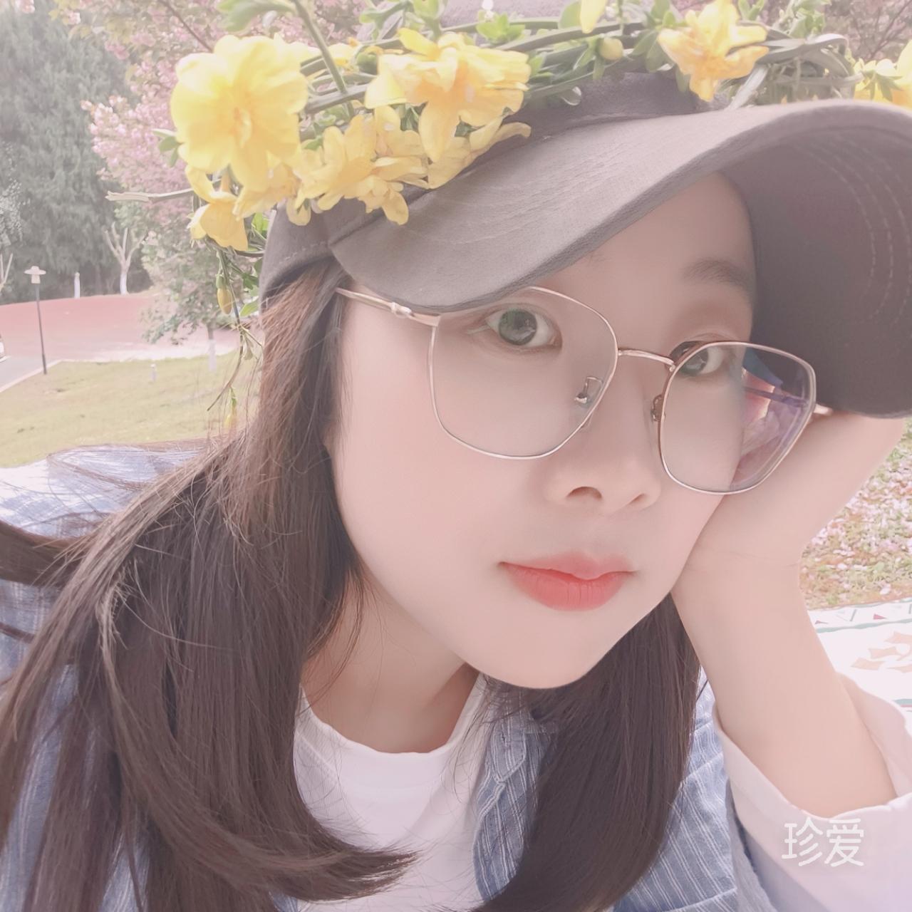 爱吃西瓜的猫猫