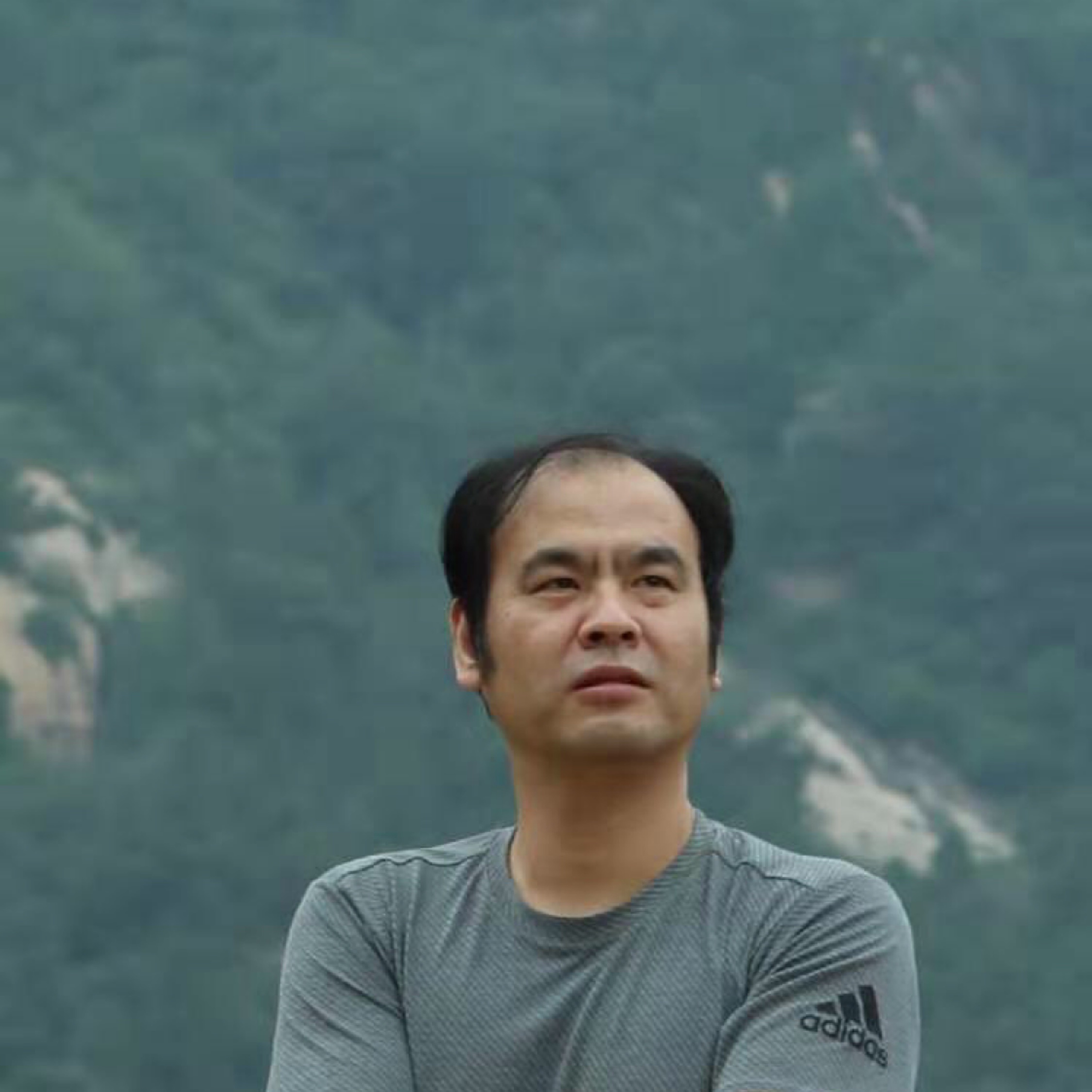 小樓一夜聽春雨