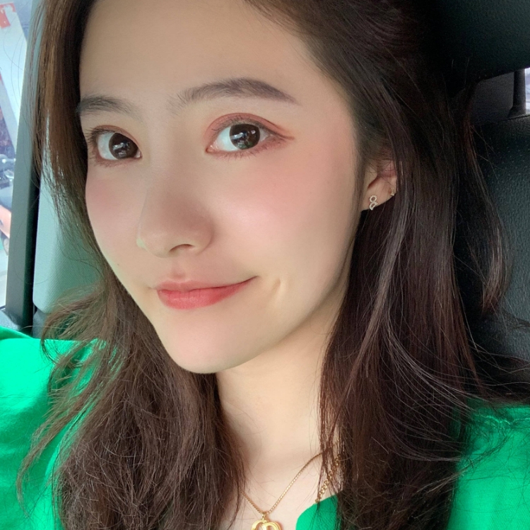 好姑娘萬丈光芒