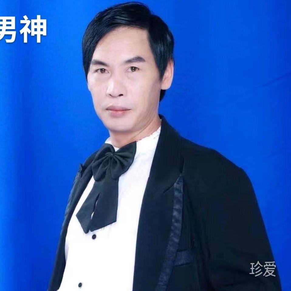 东华帝君转世男神