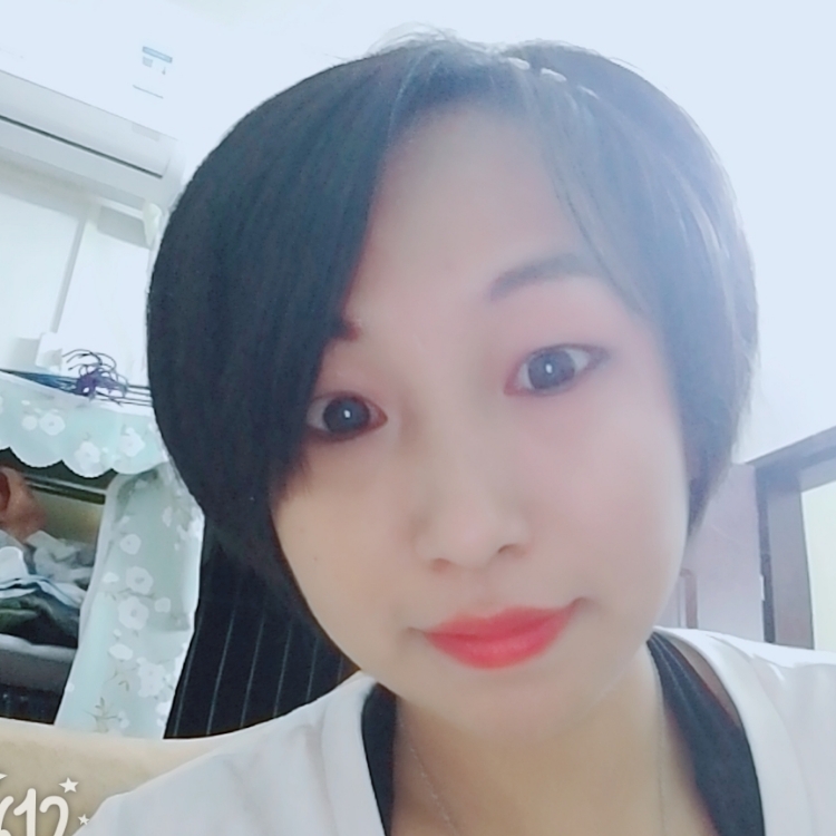 蓝雨薇薇